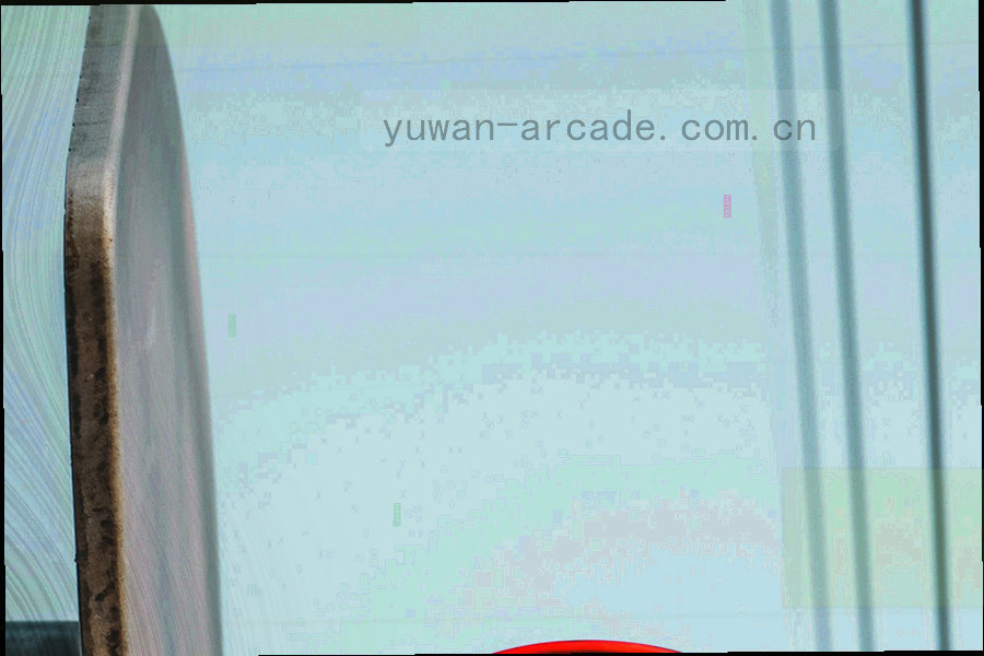 由深海蓝与霓虹橙色块拼成的抽象城市剪影插画